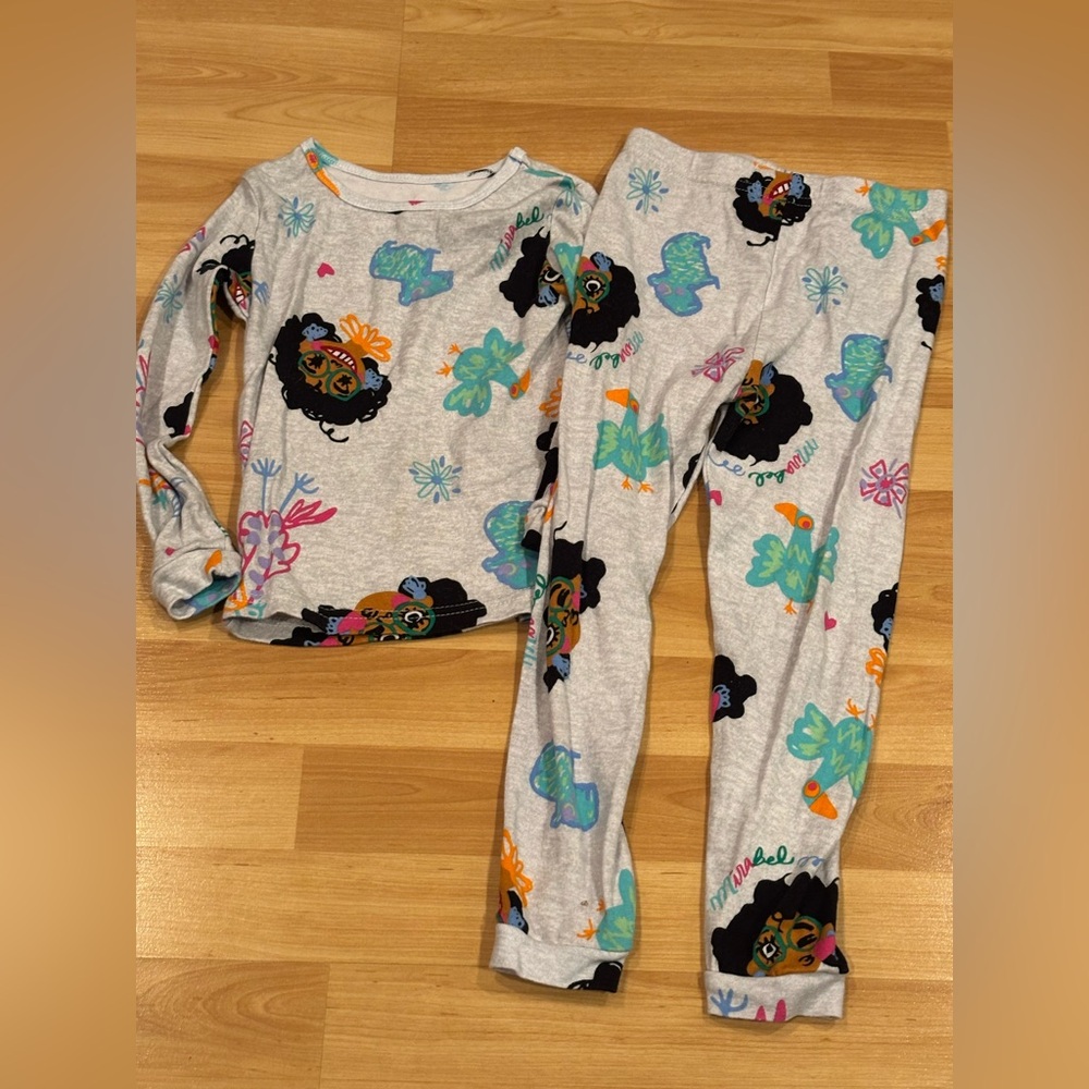 5/$25 Disney‎ Encanto Pajama Set